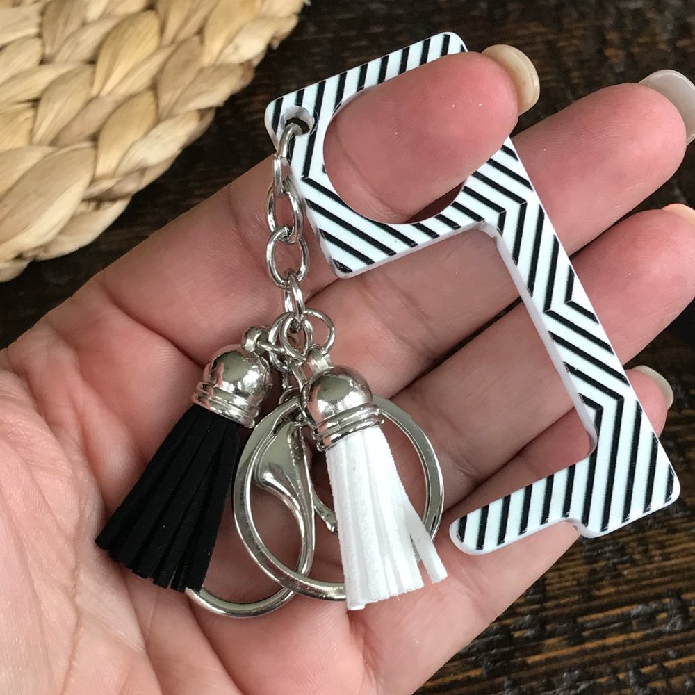 No Contact COVID Tool Key Ring Keep your Hands CLEAN and SAFE! NEW! 866x2